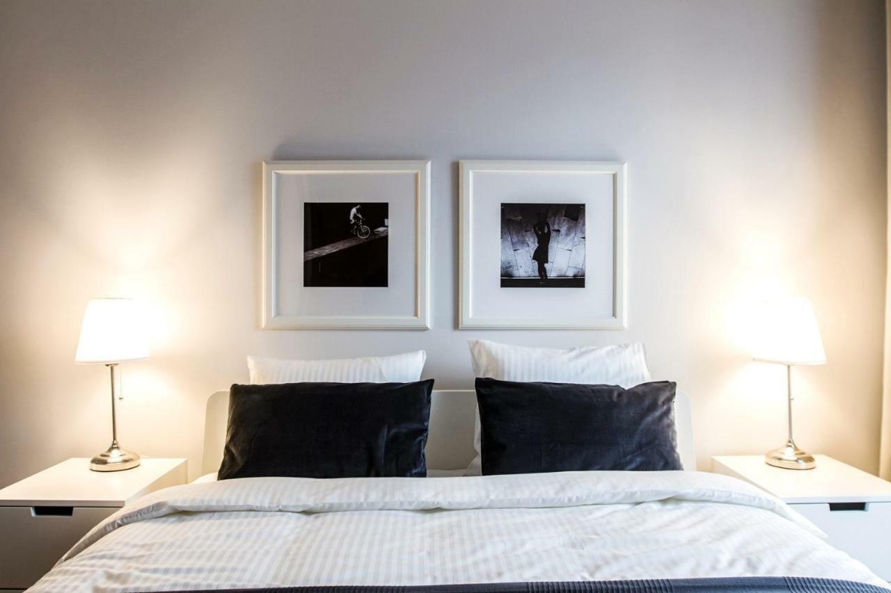 Modern 1Bd Apartment In Old Town By Hostlovers Kaunas Esterno foto